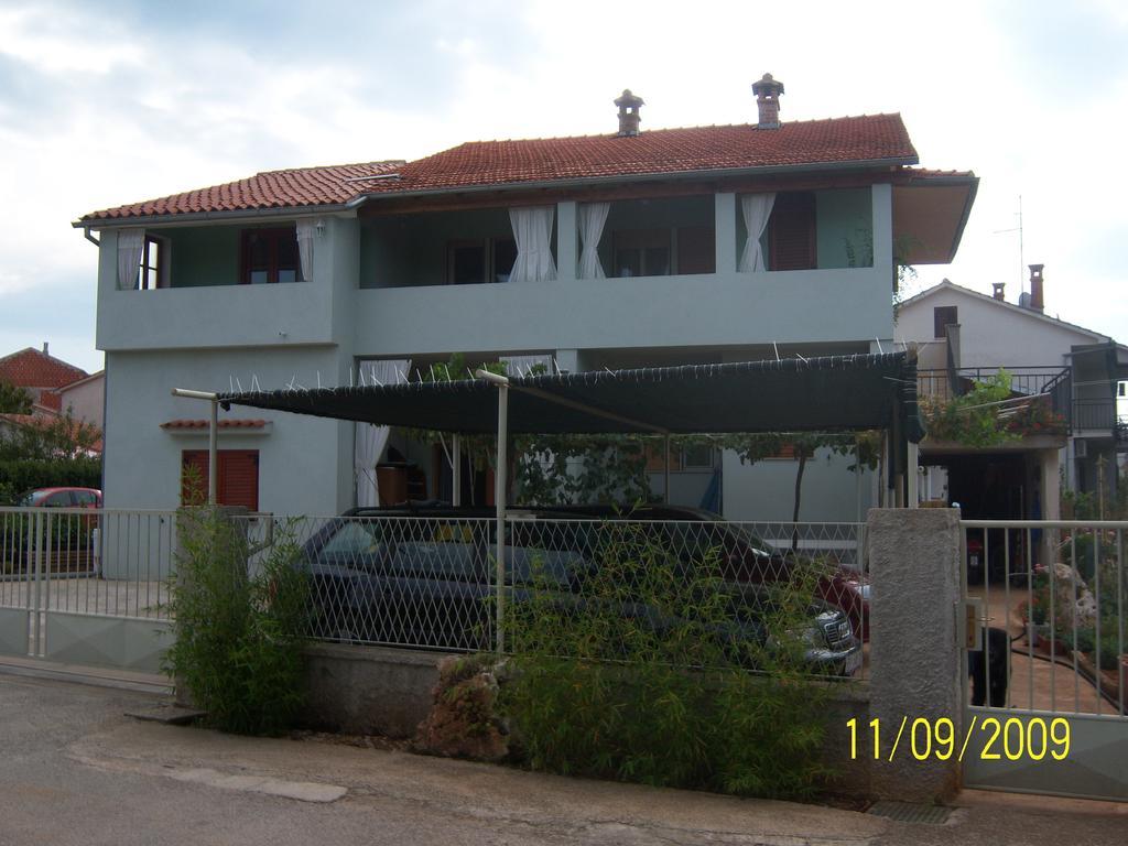 Apartments Cerin Fažana Rom bilde